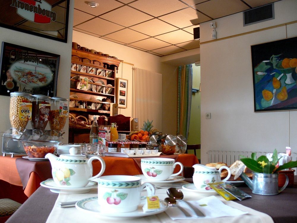 Logis Hotels Le Champalud Restaurant La Citadelle Oree-d'Anjou Экстерьер фото