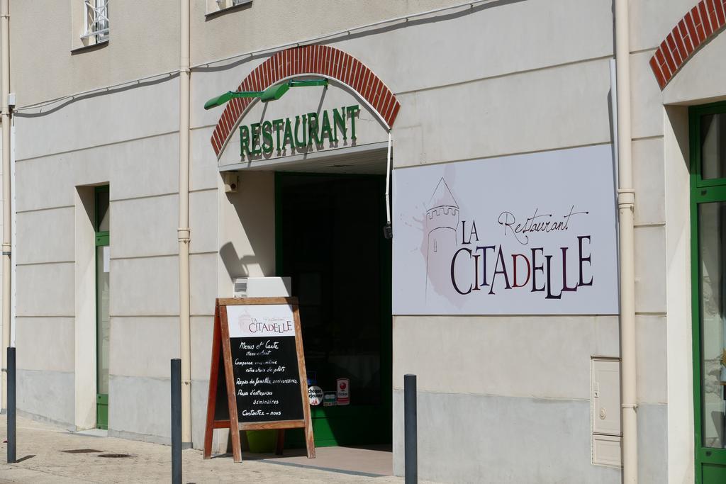 Logis Hotels Le Champalud Restaurant La Citadelle Oree-d'Anjou Экстерьер фото